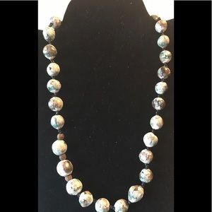 Hand painted beaded necklace 9” with gold